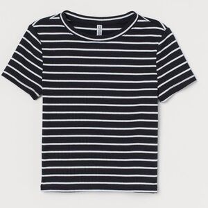 Divided H&M Cropped T-Shirt Black White Stripes Ribbed